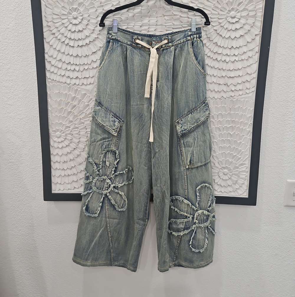 Boho Floral Appliqué Distressed Denim Cargo Pants - Picture 2 of 7